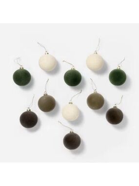 Threshold™ with Studio McGee Round Velvet Decorative Ornaments  Set of 11‎ NWT